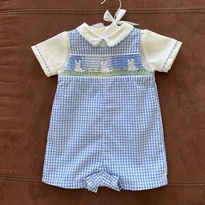 Petit Ami Boys Smocked Bunny Shortall NWT Newborn
